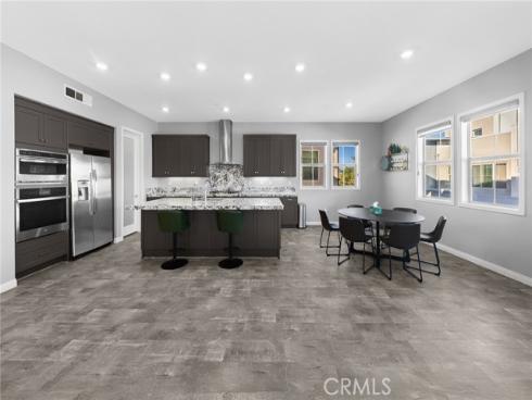 115 Frame , Irvine, CA