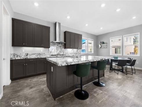 115 Frame , Irvine, CA