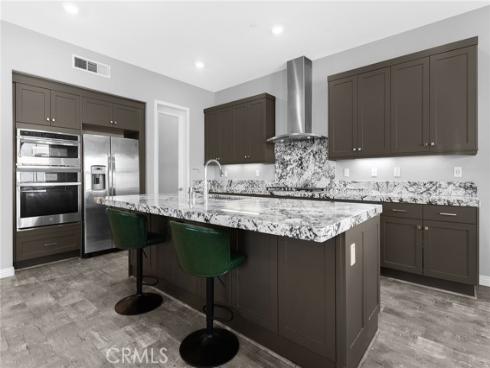 115 Frame , Irvine, CA