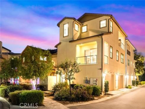 115 Frame , Irvine, CA