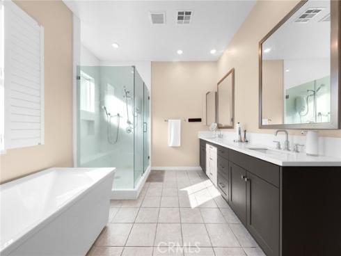 115 Frame , Irvine, CA