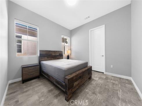 115 Frame , Irvine, CA