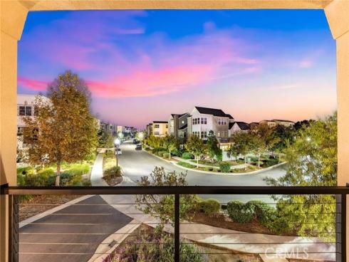 115 Frame , Irvine, CA