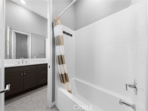 115 Frame , Irvine, CA