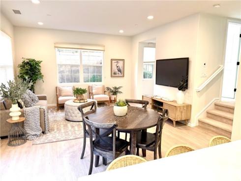 93  Painted Trellis  , Irvine, CA