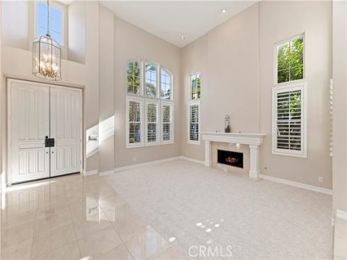 8 Nidden , Irvine, CA