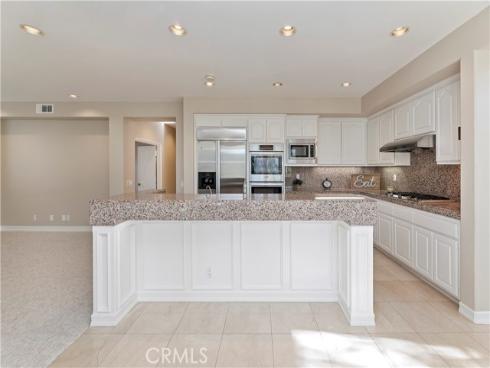 8 Nidden , Irvine, CA