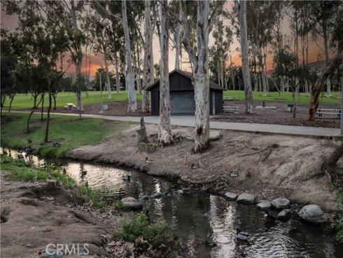 8 Nidden , Irvine, CA