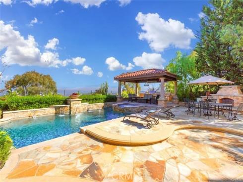 21 Ridgeview , Irvine, CA