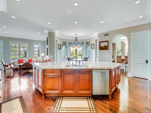 21 Ridgeview , Irvine, CA