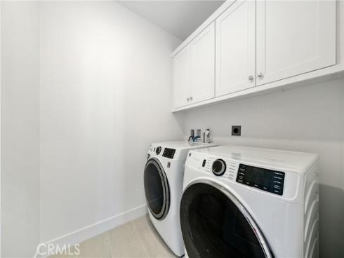 322 Proctor , Irvine, CA