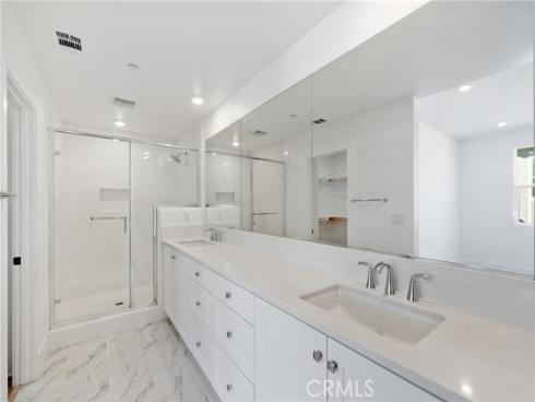 322 Proctor , Irvine, CA