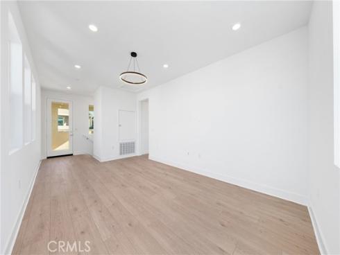 322 Proctor , Irvine, CA