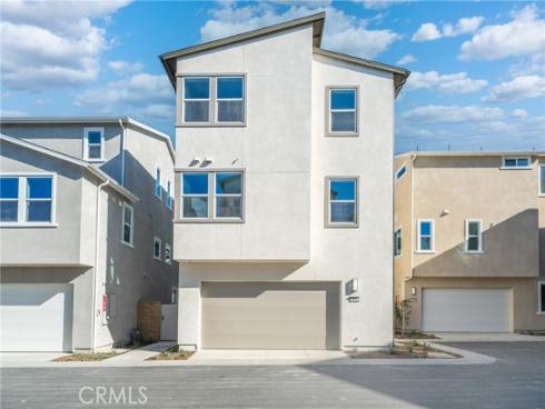 322 Proctor , Irvine, CA