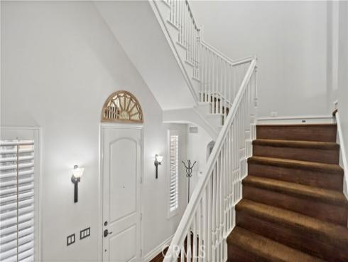 19 Inglenook , Irvine, CA