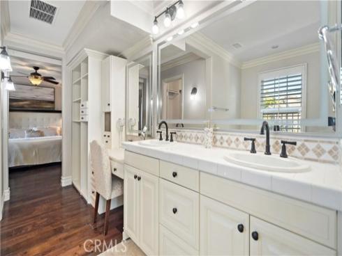 19 Inglenook , Irvine, CA