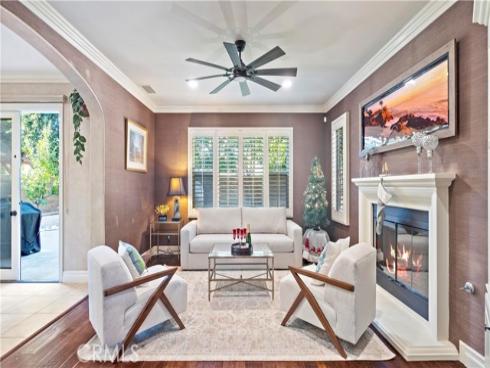 19 Inglenook , Irvine, CA