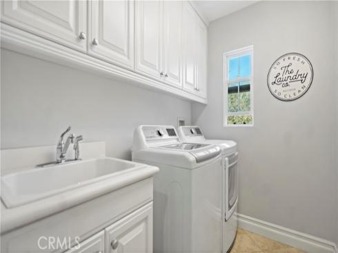 19 Inglenook , Irvine, CA