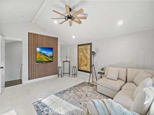 19 Inglenook , Irvine, CA