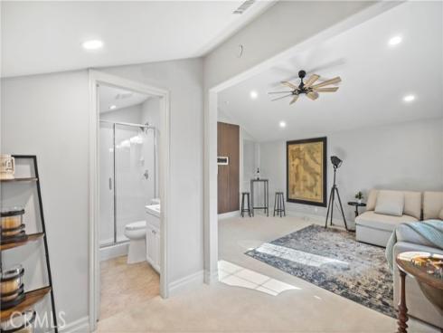 19 Inglenook , Irvine, CA