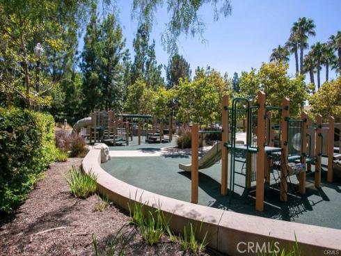 19 Inglenook , Irvine, CA