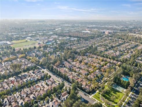 19  Inglenook  , Irvine, CA