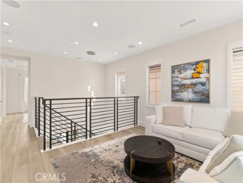 115 Sky Hts , Irvine, CA