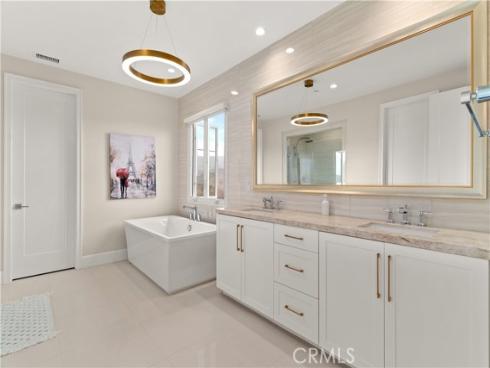 115 Sky Hts , Irvine, CA