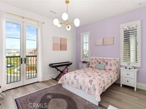 115 Sky Hts , Irvine, CA