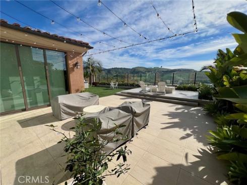 115 Sky Hts , Irvine, CA