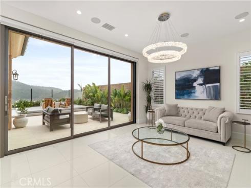 115 Sky Hts , Irvine, CA