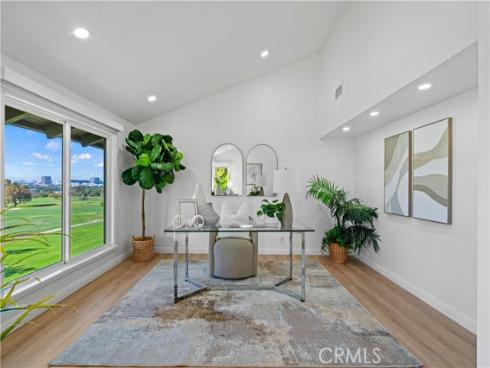 19 Las Brisas 10 , Irvine, CA