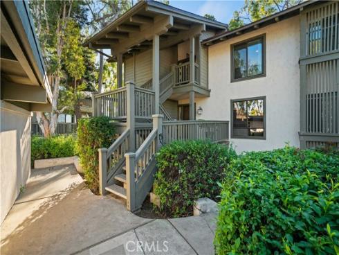 19 Las Brisas 10 , Irvine, CA