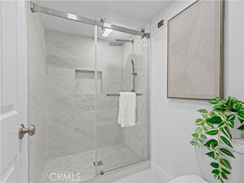 19 Las Brisas 10 , Irvine, CA