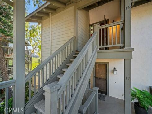 19 Las Brisas 10 , Irvine, CA