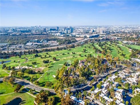 19 Las Brisas 10 , Irvine, CA