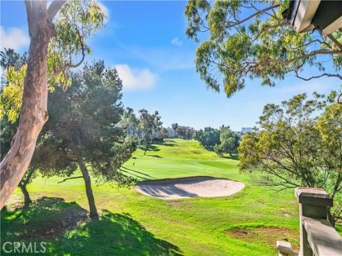 19 Las Brisas 10 , Irvine, CA