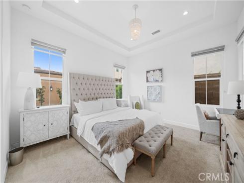 67 Runner , Irvine, CA