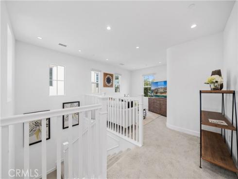 67 Runner , Irvine, CA