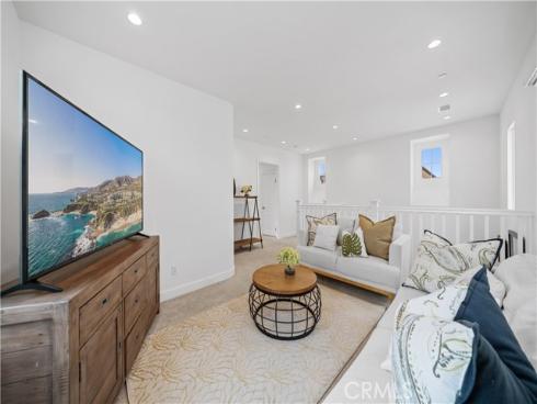 67 Runner , Irvine, CA