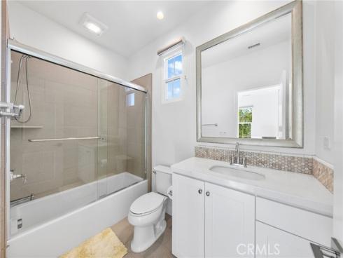 67 Runner , Irvine, CA