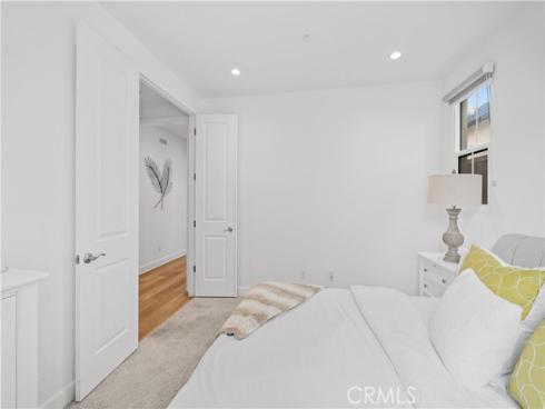 67 Runner , Irvine, CA