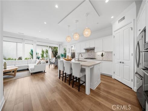 67 Runner , Irvine, CA