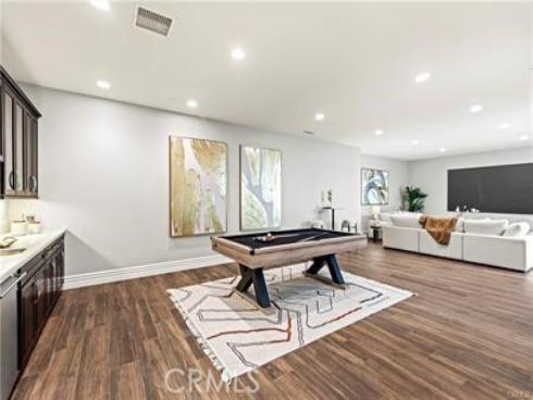 51 Dunmore , Irvine, CA