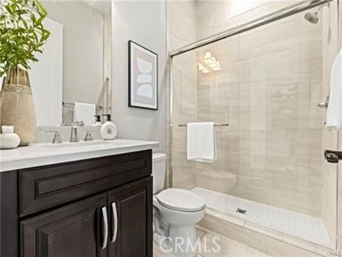 51 Dunmore , Irvine, CA