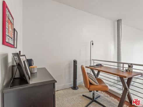 25 Delancy , Irvine, CA