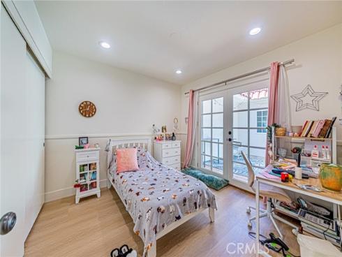 26 Seton , Irvine, CA