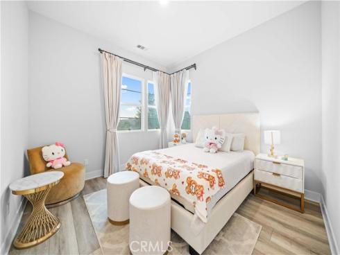 119 Glance , Irvine, CA