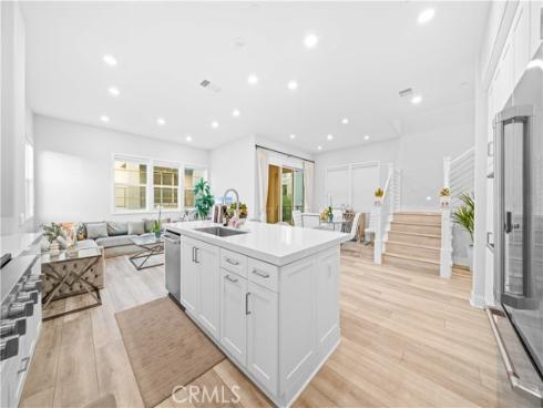 119 Glance , Irvine, CA