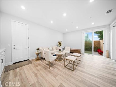 119 Glance , Irvine, CA